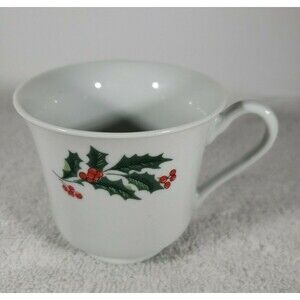 Christmas Holly Berry Porcelain Coffee Cup Alco Industries Vintage Collectible